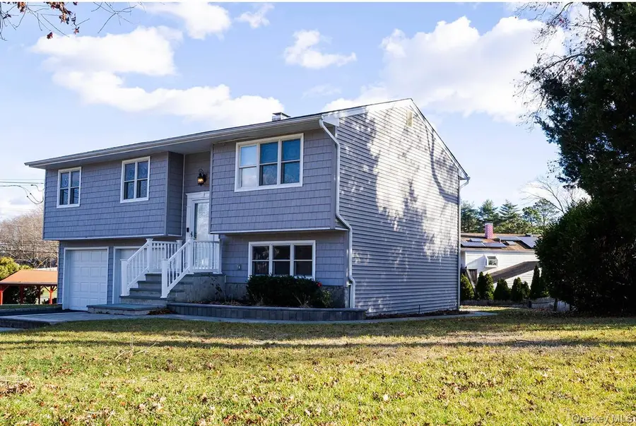 58 Hauppauge Road, Hauppauge, NY 11788 - Image #2