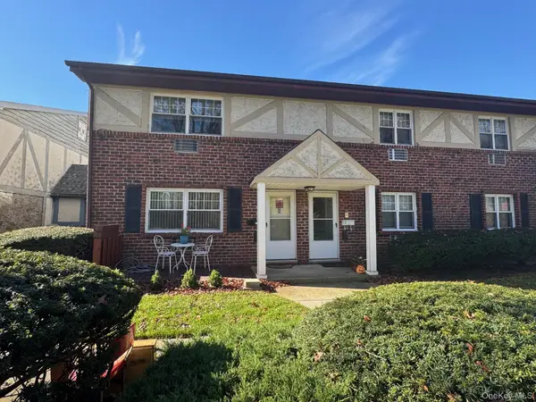 10 Glen Hollow Drive #C12, Holtsville, NY 11742