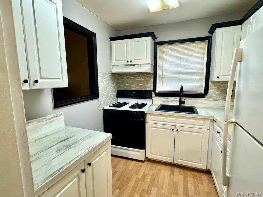 10 Glen Hollow Drive #C12, Holtsville, NY 11742 - Image #2