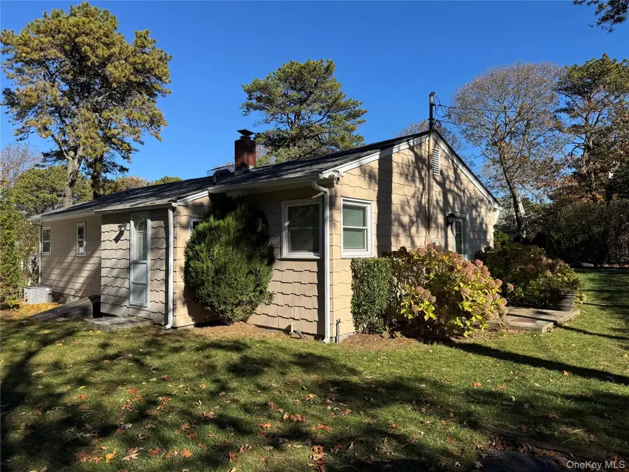 39 North Rd., Hampton Bays, NY 11946 - Image #2