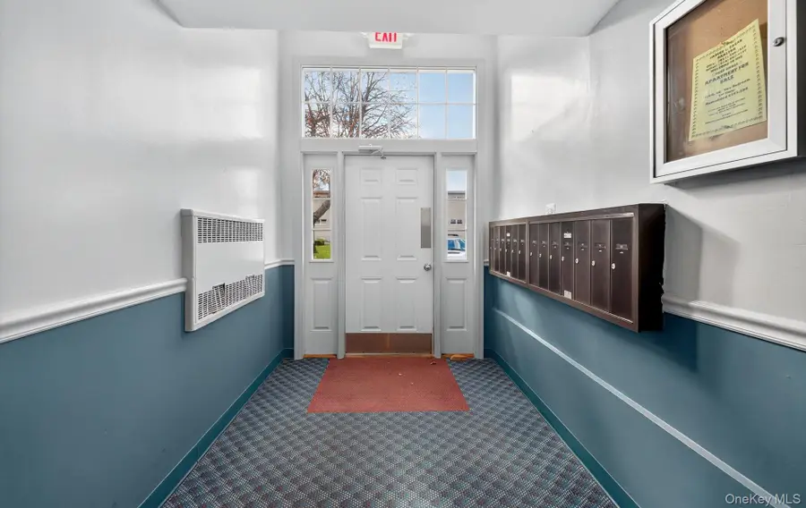 324 Post Avenue #10F, Westbury, NY 11590 - Image #3