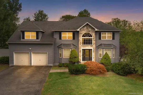 1010 Pine View, New Windsor, NY 12553