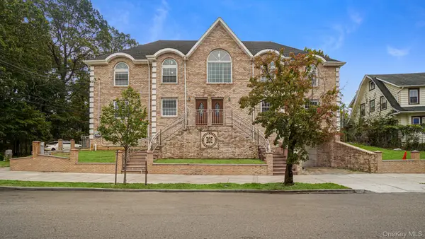 85-02 165th Street, Jamaica Hills, NY 11432