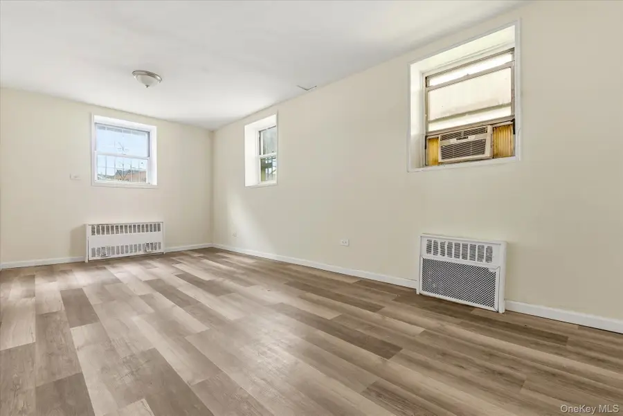 60-11 Broadway #L6, Woodside, NY 11377 - Image #3