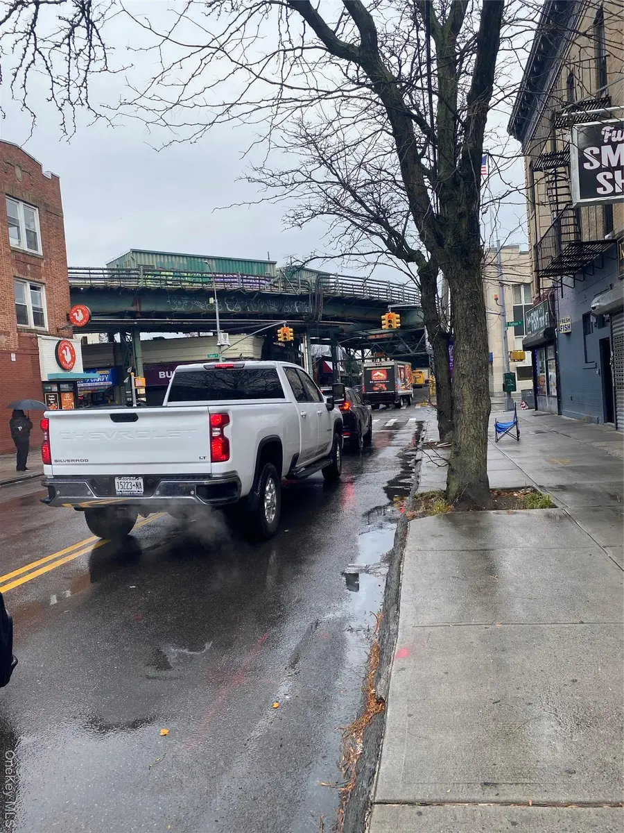 243 Crescent Street, Brooklyn, NY 11208 - Image #2