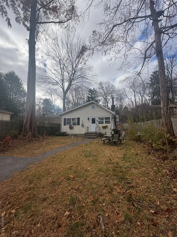 66 Lake Shore Drive, Patterson, NY 12563