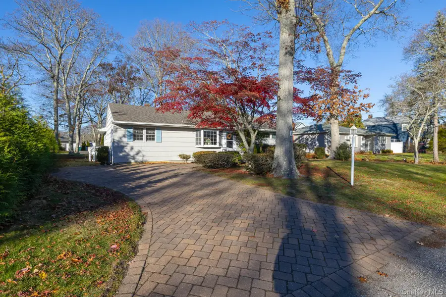 14 Whiting Road, East Quogue, NY 11942 - Image #2