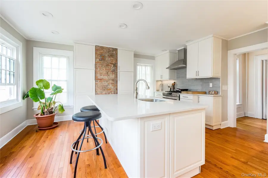 39-26/24 213th Street, Bayside, NY 11361 - Image #2