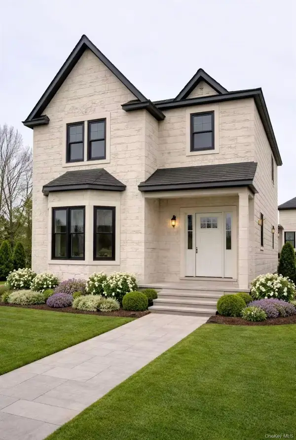 131 A Searingtown Road, Albertson, NY 11507