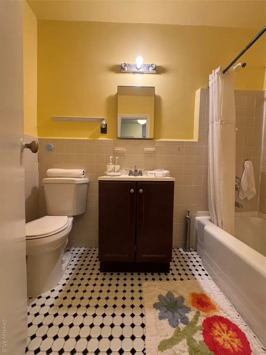 91 Tulip Avenue #C2, Floral Park, NY 11001 - Image #3