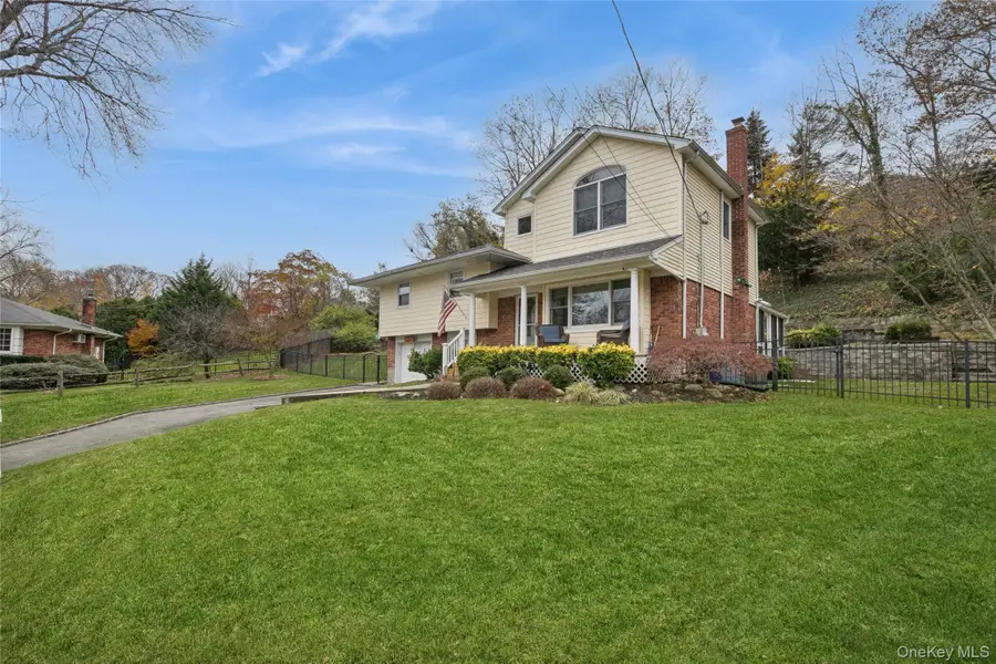 6 Joseph Court, East Northport, NY 11731 - Image #2