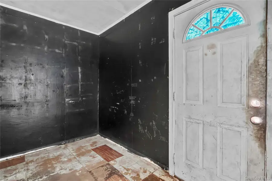 156 Beach 60th Street, Arverne, NY 11692 - Image #3