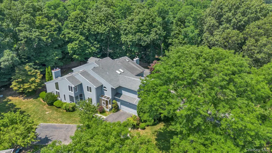 2 Heiko Court, Northport, NY 11768 - Image #2