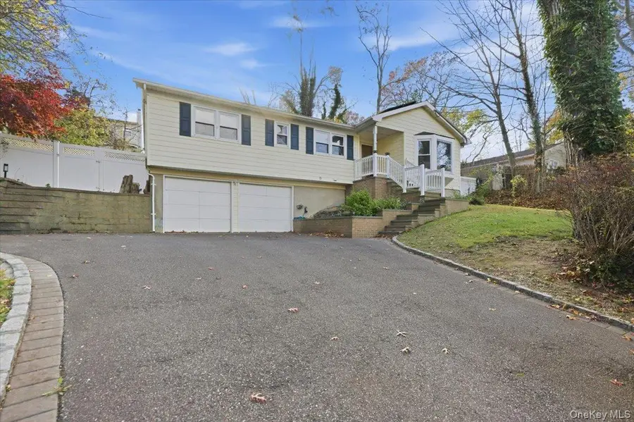 260 Lower Rocky Point Road, Sound Beach, NY 11789 - Image #2