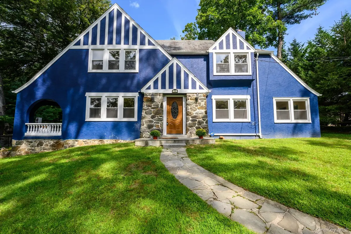 15 Ranger Place, New Rochelle, NY 10804 - Image #1