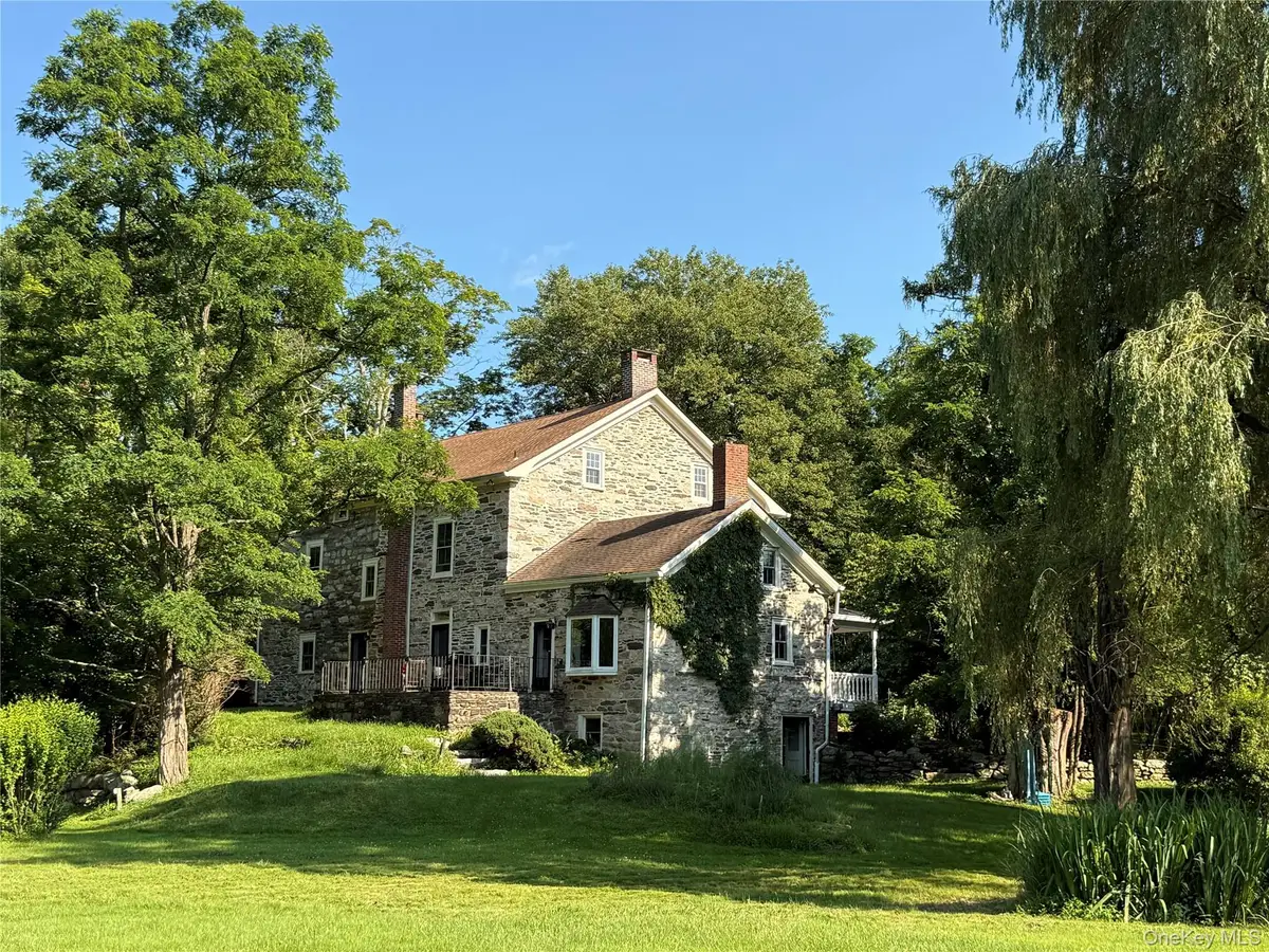 510 Decker Road, Shawangunk, NY 12589 - #1