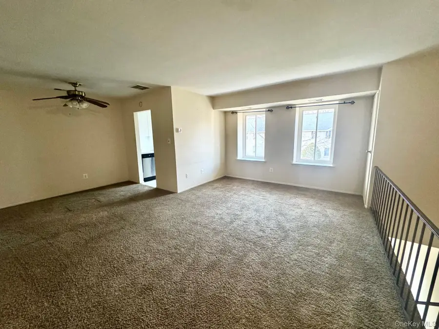 30 Kiowa Court #K30, Coram, NY 11727 - Image #3