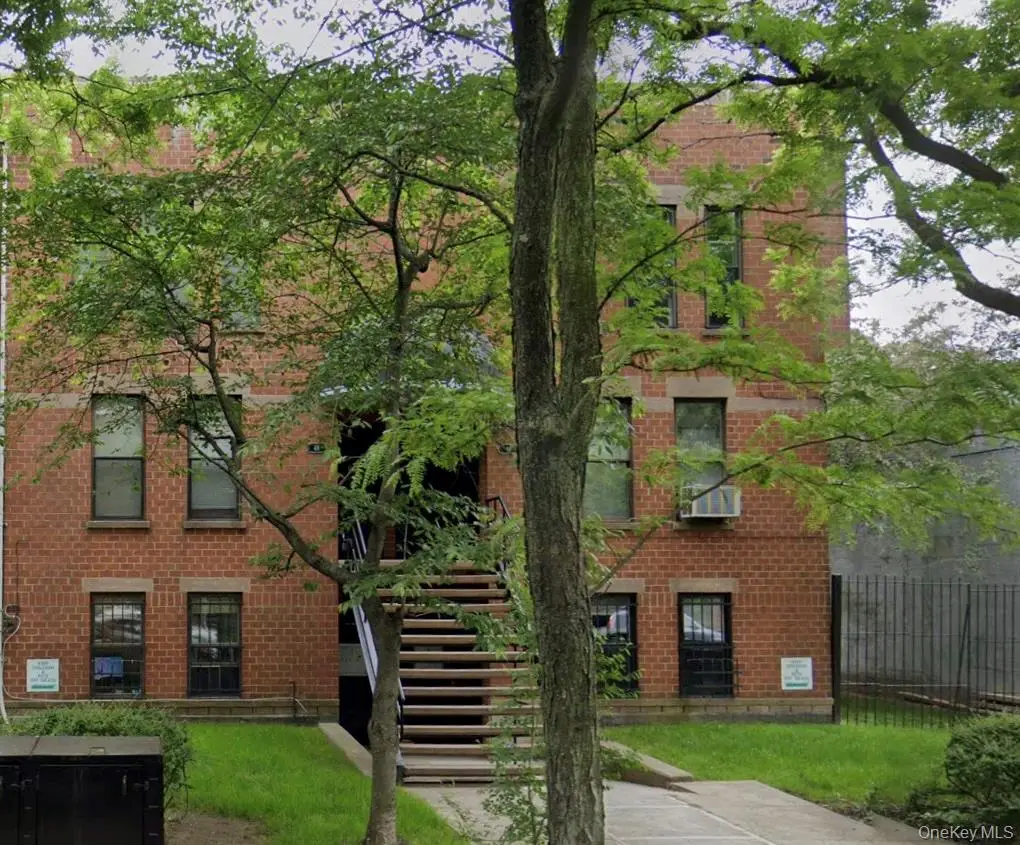 46 President Street #1 (1st Fl), Brooklyn, NY 11231 - Image #1