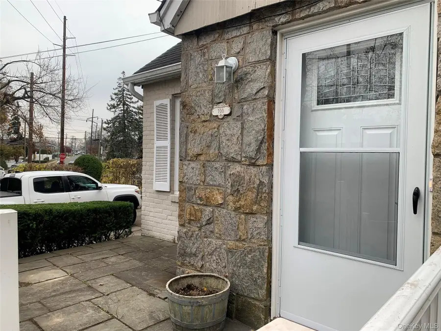 700 Tulip Avenue, Floral Park, NY 11001 - Image #2