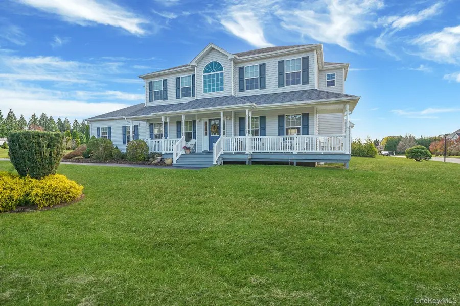 20 Dogwood Lane, East Moriches, NY 11940 - Image #2