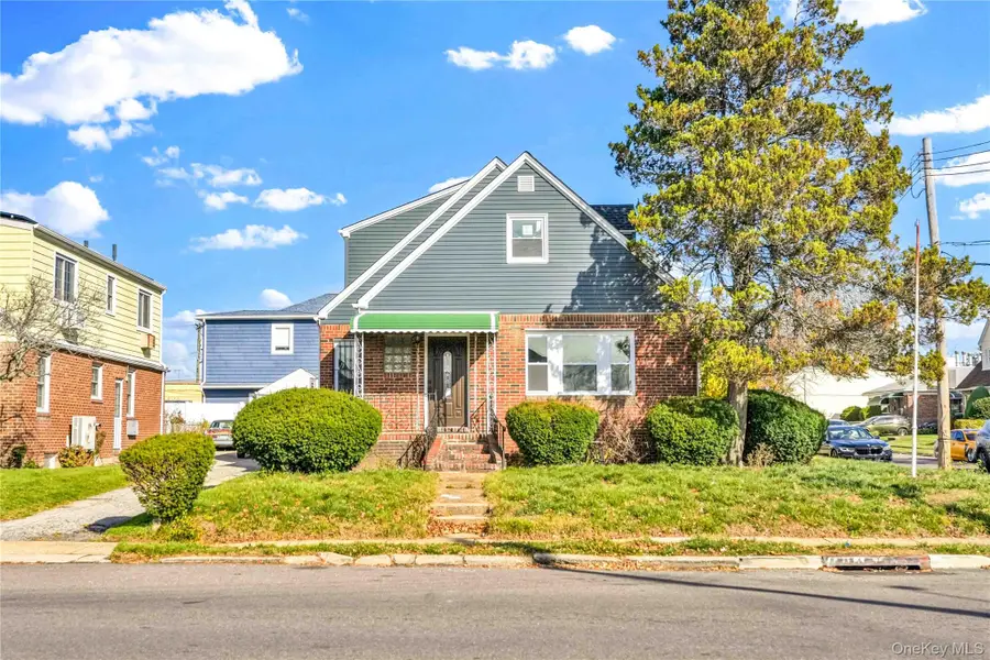 23319 118th Avenue, Cambria Heights, NY 11411 - Image #2