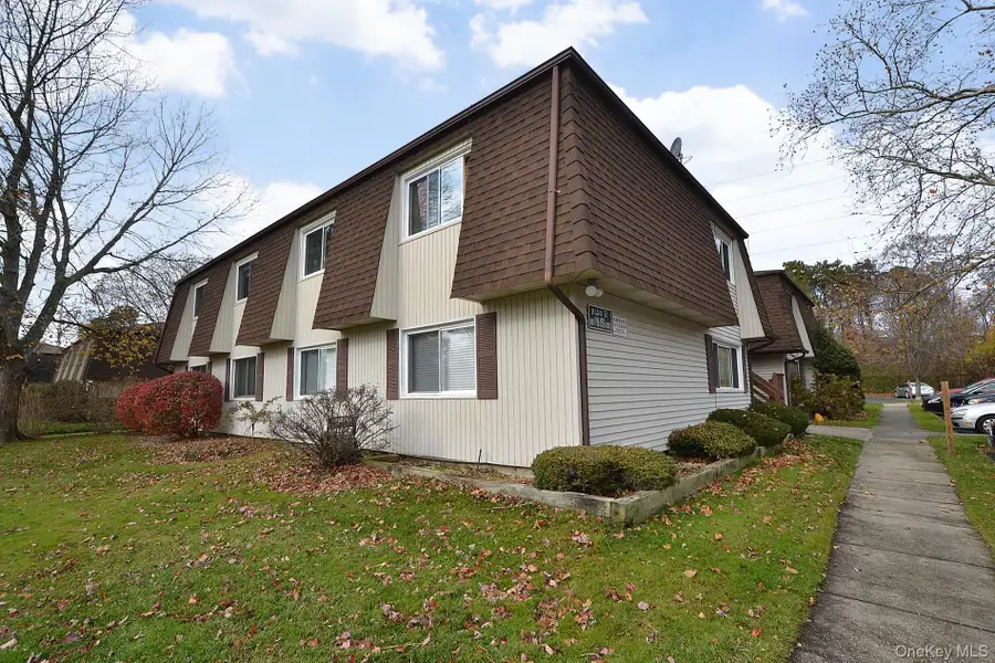 123 Feller Drive, Central Islip, NY 11722 - Image #2