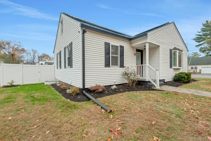 11 Sunset Drive, New Windsor, NY 12553 - Image #3