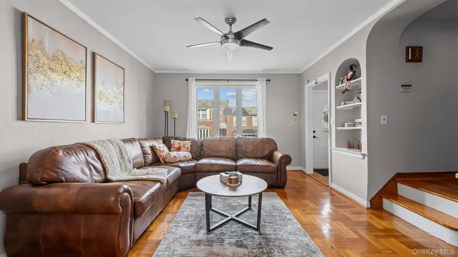 7338 52nd Road, Maspeth, NY 11378 - Image #3