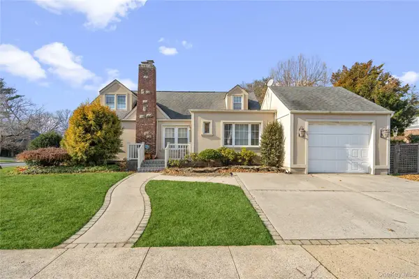 126 Oakland Avenue, West Hempstead, NY 11552