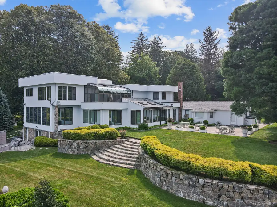 43 Matthiessen Park N, Irvington, NY 10533 - Image #3