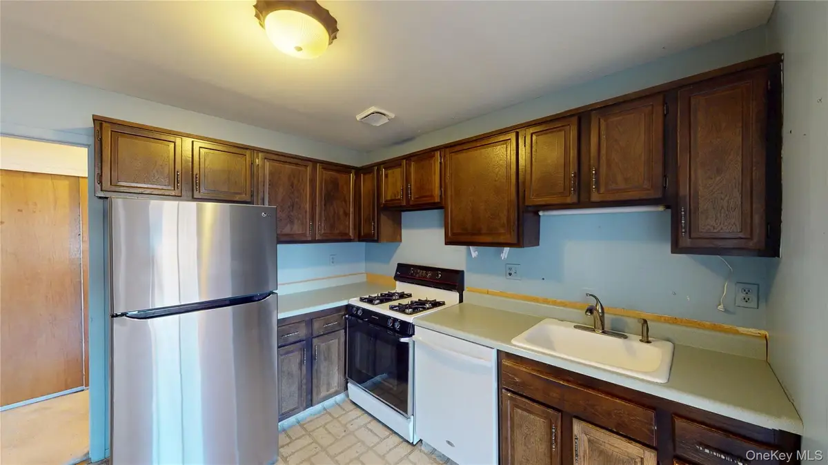 399 Skyline Drive, Pomona, NY 10970 - Image #1