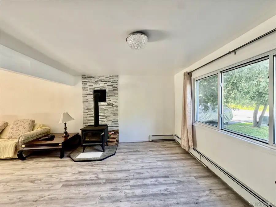 17 N Aspen Road, Middletown, NY 10940 - Image #3