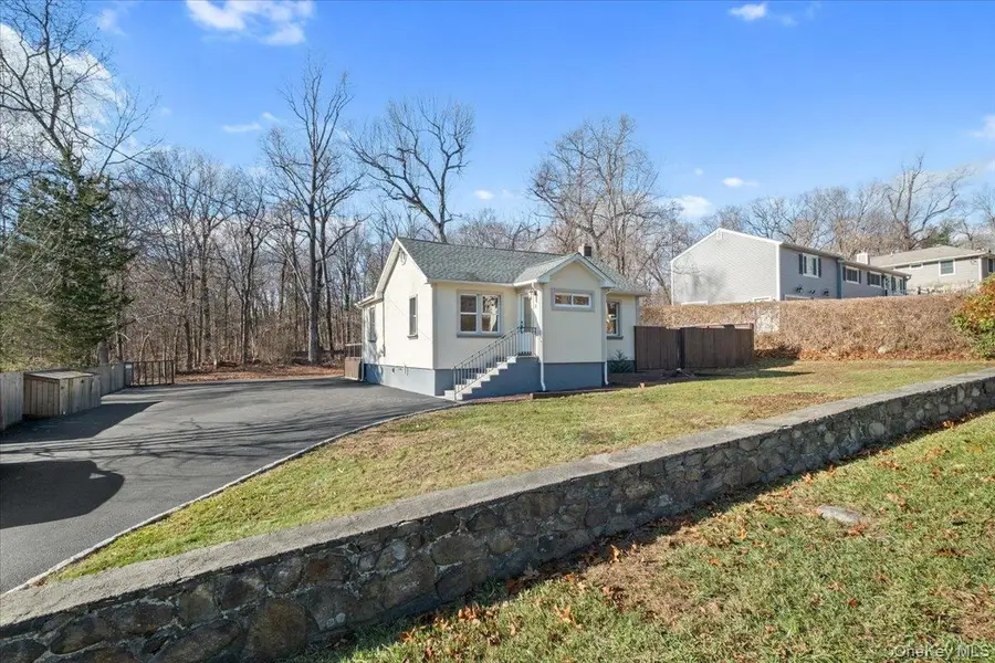 31 Cardoza Avenue, Mohegan Lake, NY 10547 - Image #3