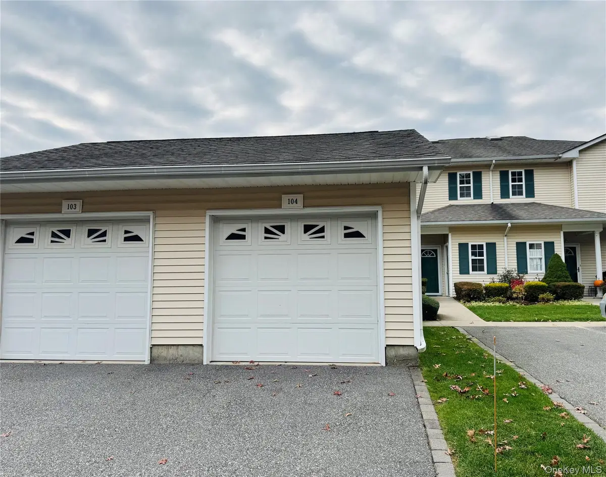 104 Aerie Way, East Quogue, NY 11942 - #1