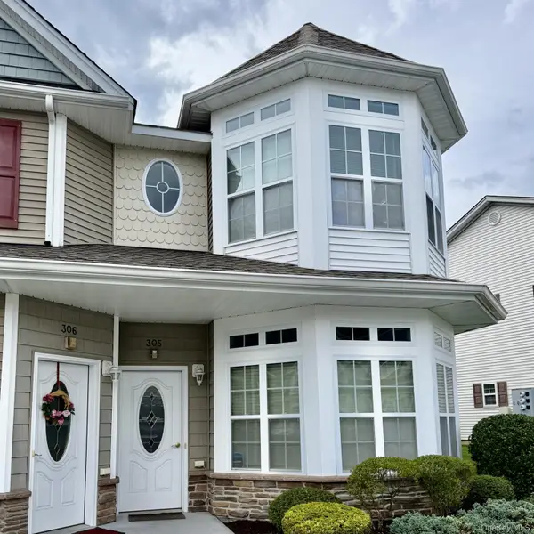 305 Egrets Landing, Carmel, NY 10512