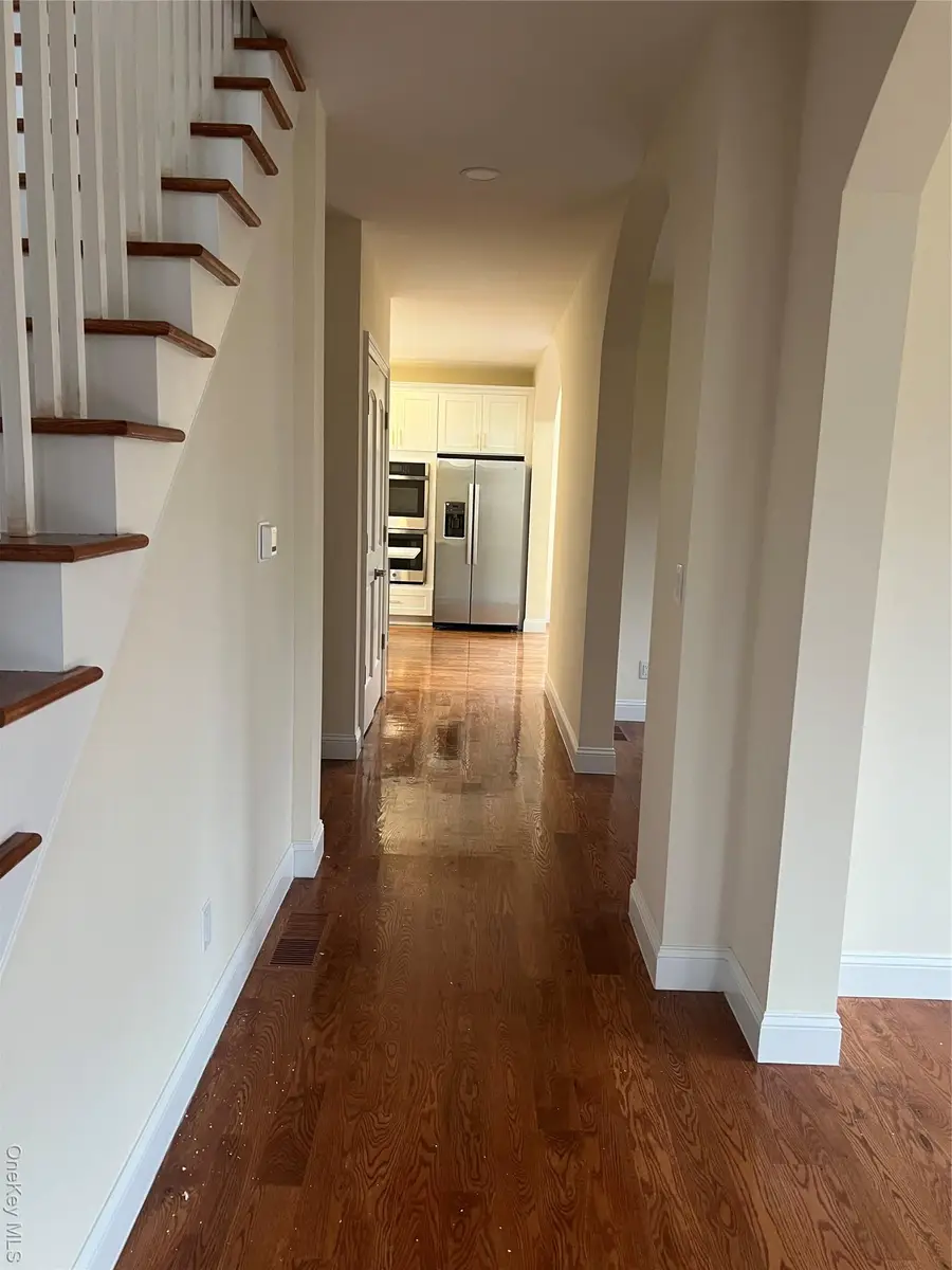 23 Sunlight Hill, Yonkers, NY 10704 - Image #3