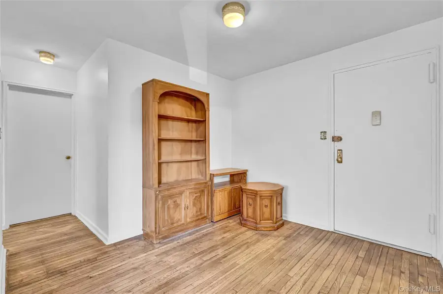 31-70 138 Street #3H, Flushing, NY 11354 - Image #3