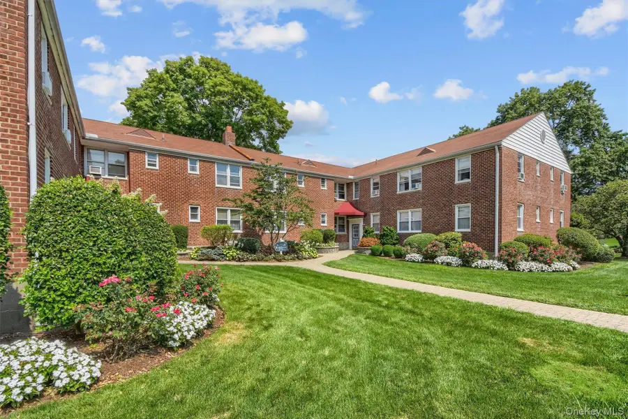 6 Bryant Crescent #1H, White Plains, NY 10605 - Image #3