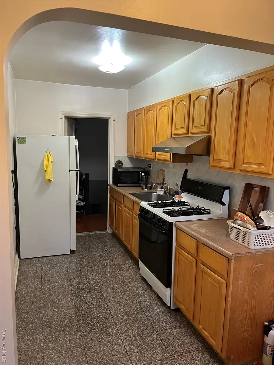 150-12 59 Avenue, Flushing, NY 11355 - Image #3