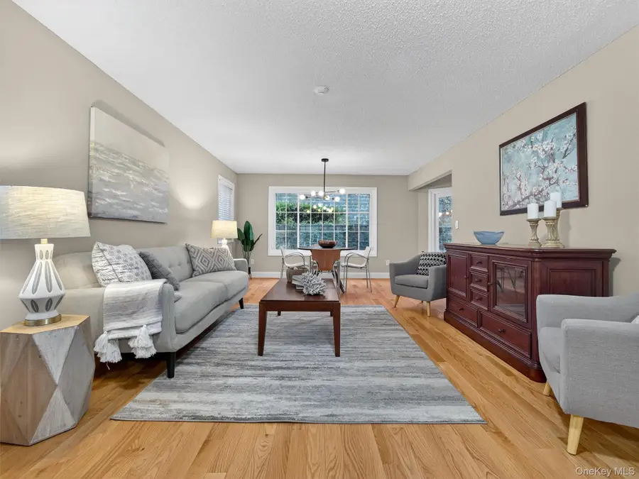 188 Eagle Ridge Way, Nanuet, NY 10954 - Image #2