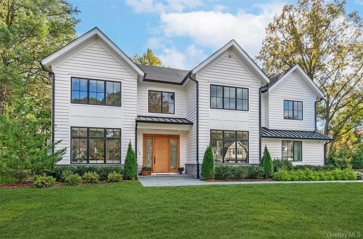 16 Myrtledale Road, Scarsdale, NY 10583 - #1
