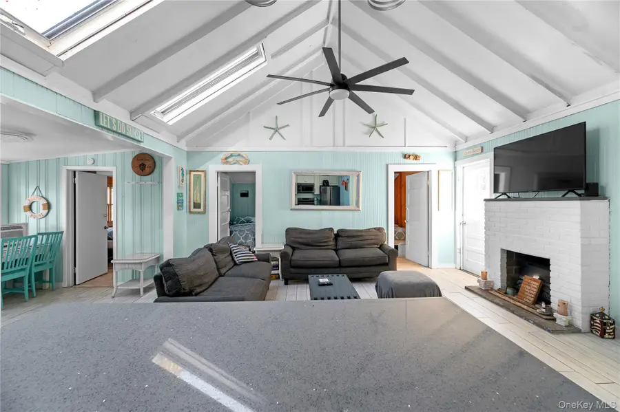 987 Surfview Walk, Ocean Beach, NY 11770 - Image #3