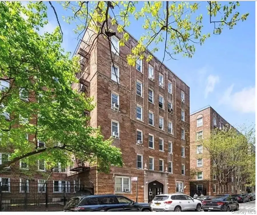 2081 Cruger Avenue Cruger #1K, Bronx, NY 10462 - Image #2
