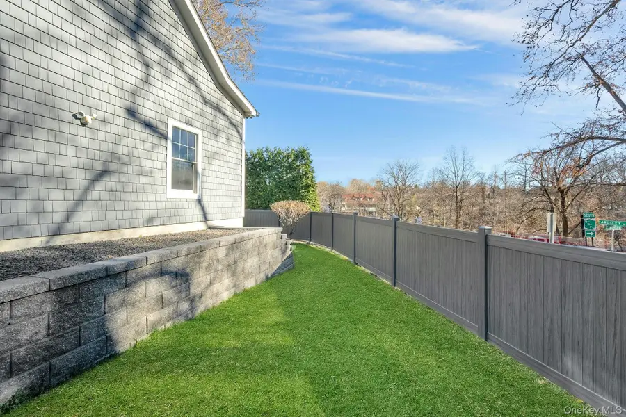 36 Lynwood Road, Scarsdale, NY 10583 - Image #3