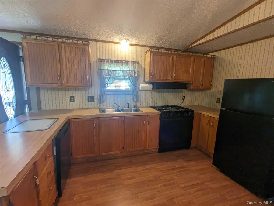 132 North Montgomery Street #C11, Walden, NY 12586 - Image #3