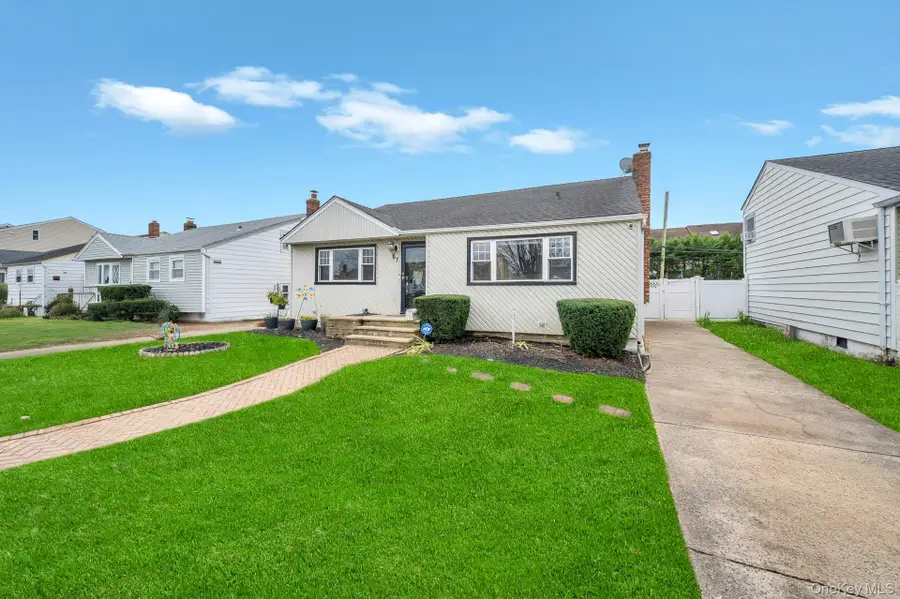 67 Howard Avenue, Freeport, NY 11520 - Image #2