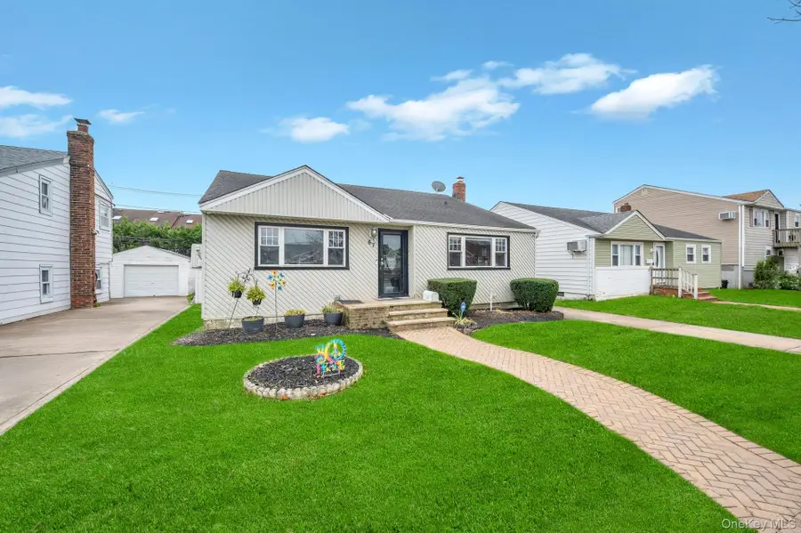 67 Howard Avenue, Freeport, NY 11520 - Image #3