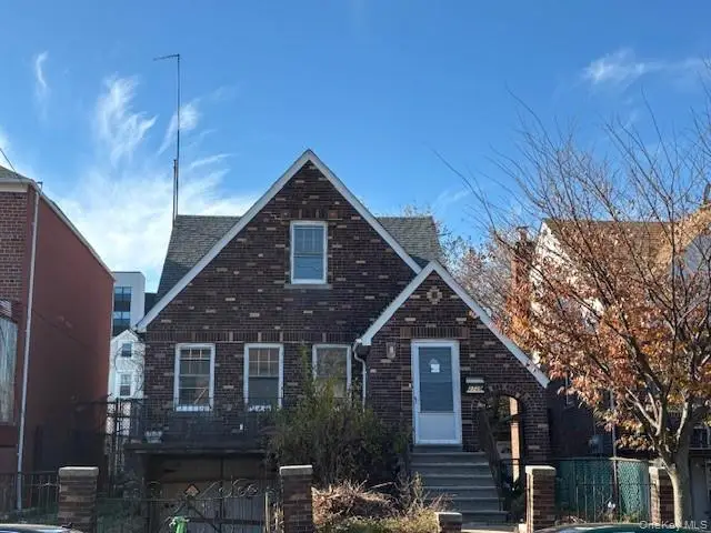 2729 Paulding Avenue, Bronx, NY 10469 - Image #1