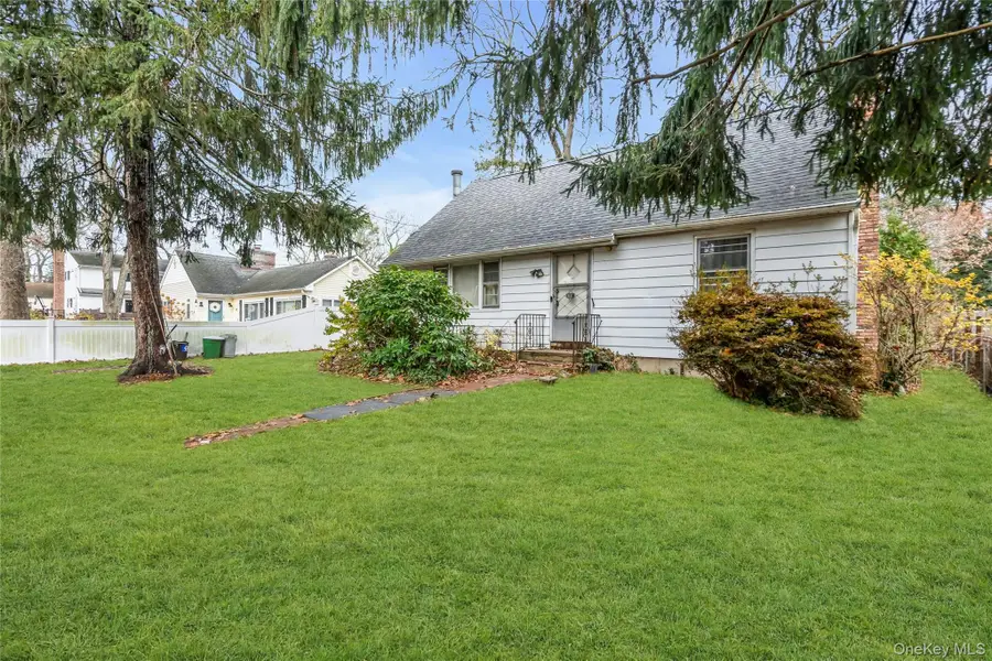 61 Norton Drive, East Northport, NY 11731 - Image #3