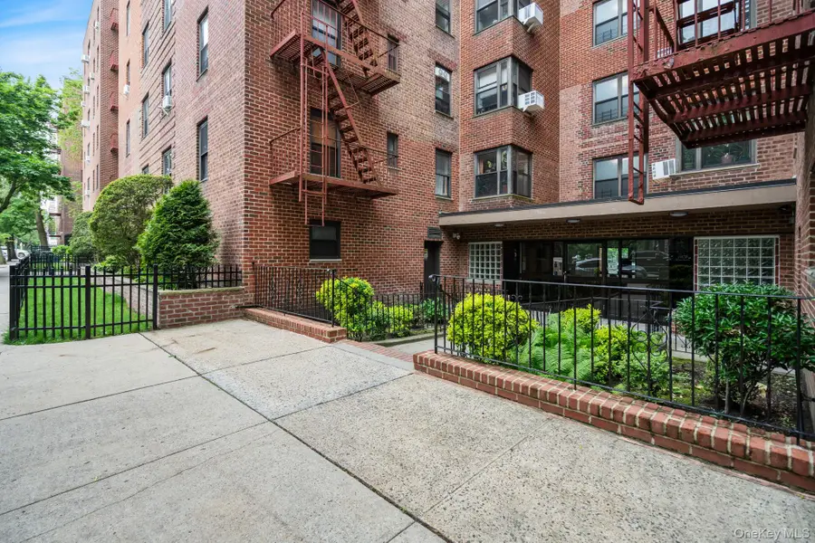 32-40 89 Street #C409, East Elmhurst, NY 11369 - Image #2
